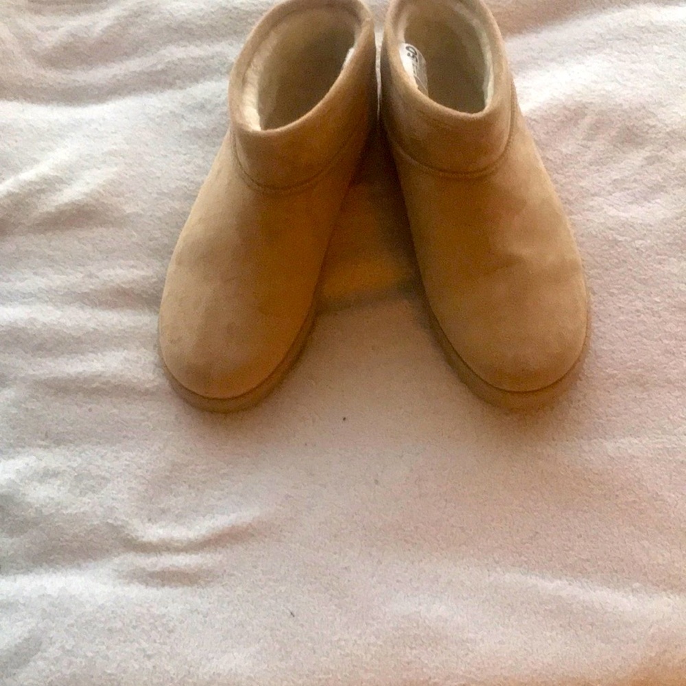 Cozy Chestnut Suede Slip-On Boots